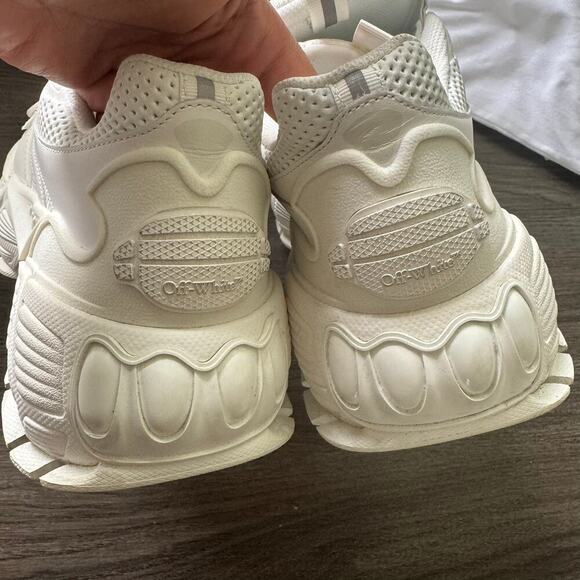 Off-White Glove Round Toe Sneakers Size 40/10 Chunky Authentic Designer - Picture 9 of 10